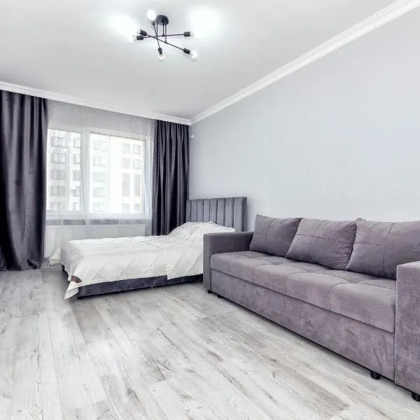 Комфортные апартаменты возле больницы УДП, hotel in Astana