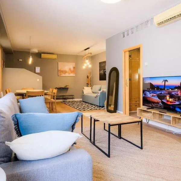 Ático Alfonso | Amplio Céntrico Renovado | 10 Pax، فندق في سرقسطة