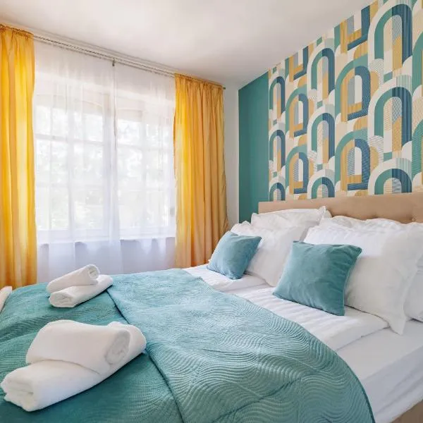 Deluxe Design Apartman, hôtel à Debrecen