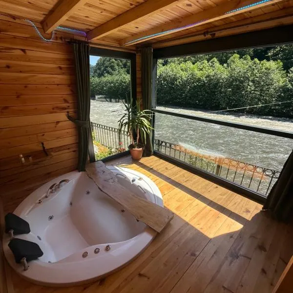 Viesnīca Elfida Tinyhouse pilsētā Çamlıhemşin