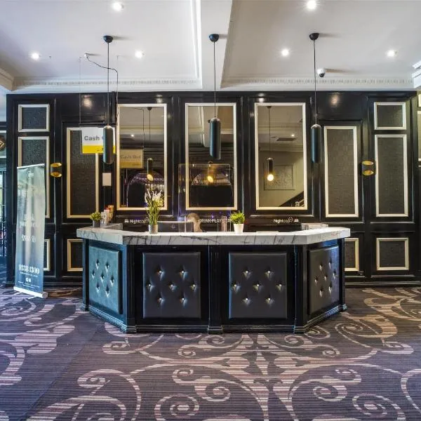 Nightcap at Skyways Hotel, hotel en Melbourne