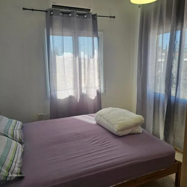 One bedroom kato pafos apartment, hotel in Paphos City