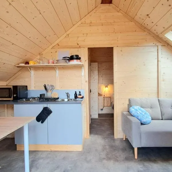 Domaine Le Jardin de Séraphine、Malleville-les-Grèsのホテル