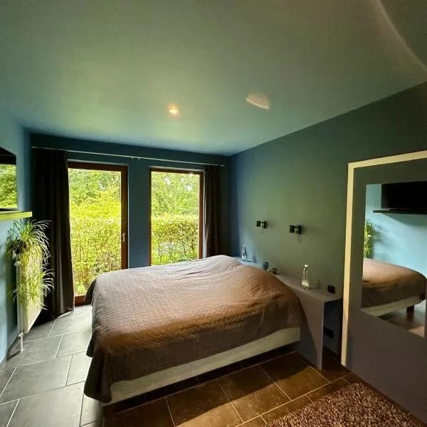 Au Petit Pont de Champagne: Waimes şehrinde bir otel