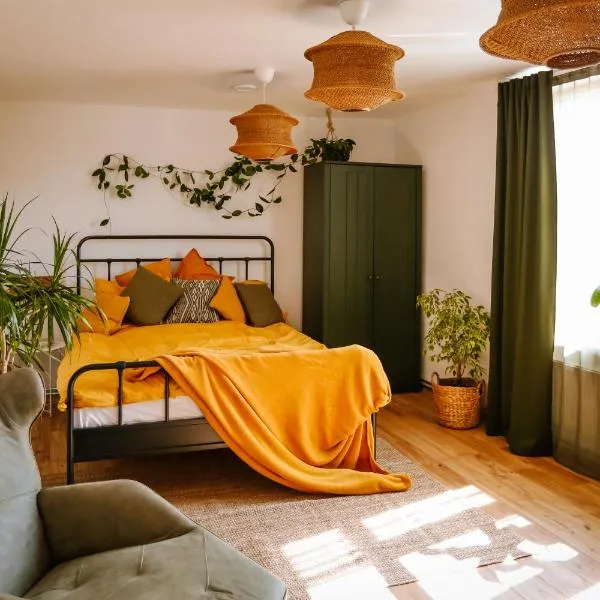 Four Seasons Apartments, hotel in Tukums