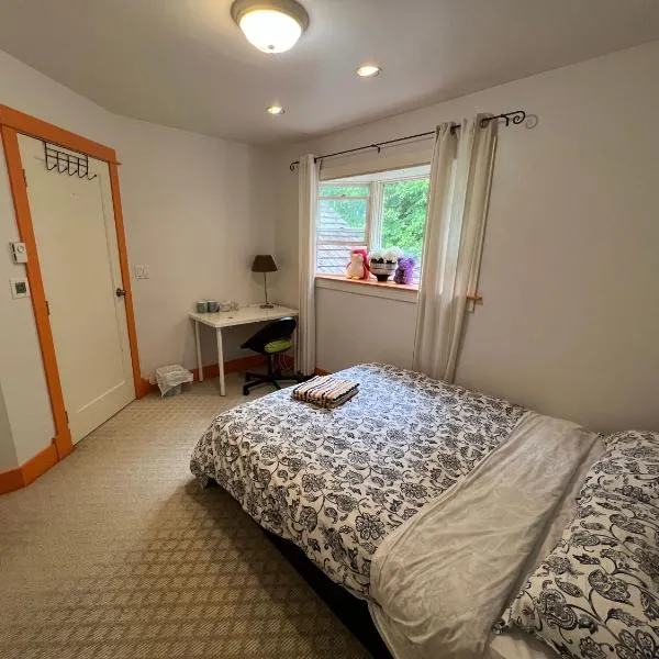 Sun House, hótel í Vancouver