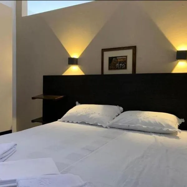 Rena Home, hotel in Vlorë