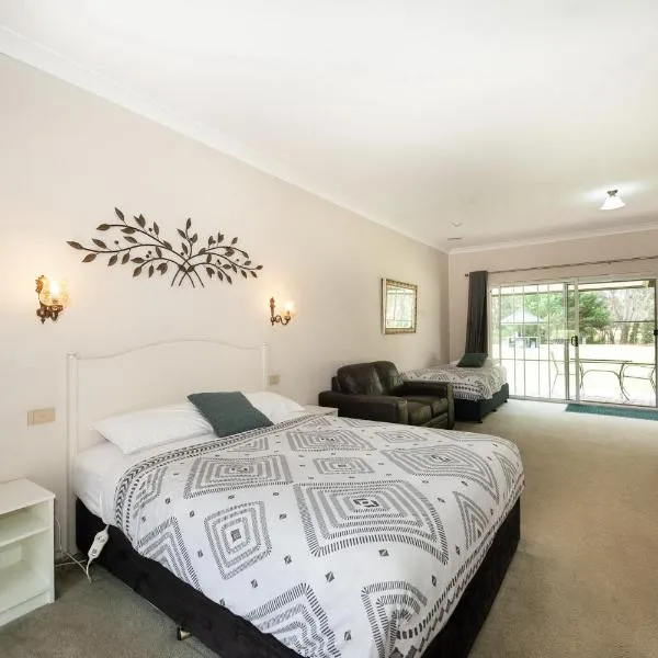 Fairway Views Motor Inn, hotel v destinaci Tocumwal