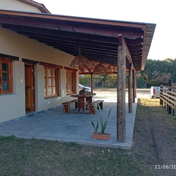 Cabañas El Alemán 2, hotel in Cerrillos