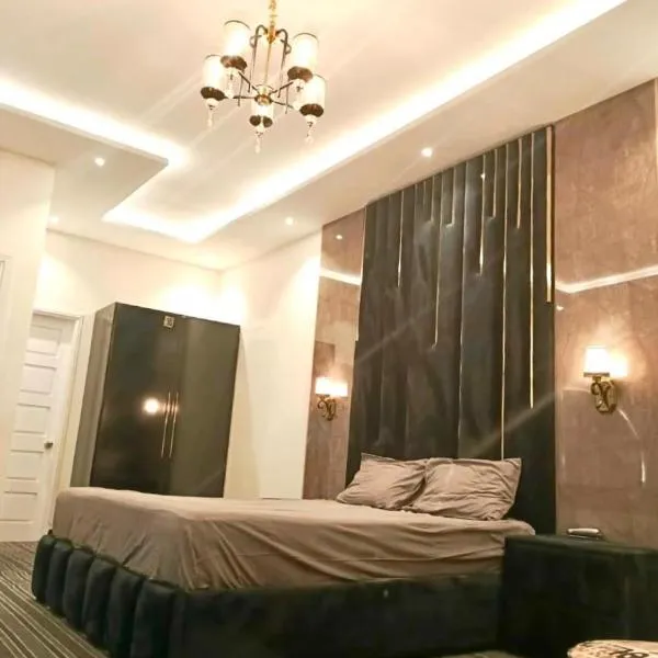 Grand Manor House, hotel in Islamabad