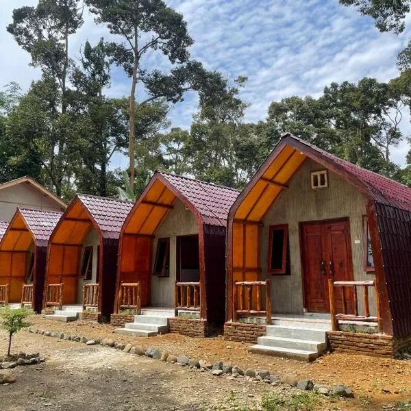 Ecotourism Bukit Lawang Bungalow, hotel in Bukit Lawang