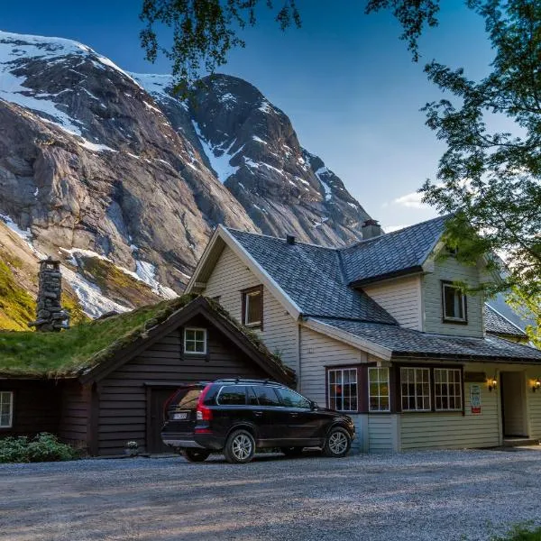 Lunde Turiststasjon, hotel v destinaci Skei