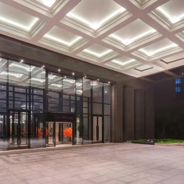 Crowne Plaza Chengdu West by IHG, khách sạn ở Thành Đô