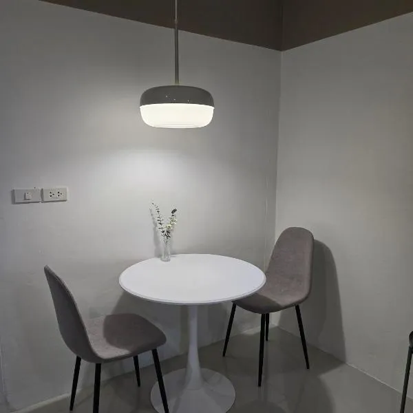 Hommory Residence - Phuket Town, hôtel à Ban Lo Long