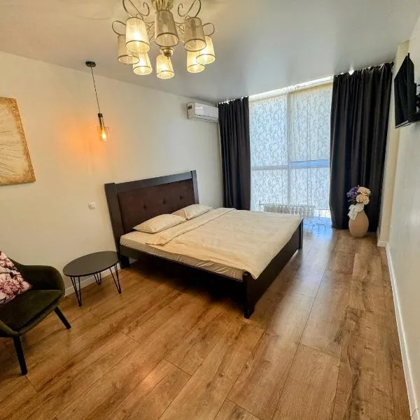 Дизайнерський ремонт&центр& VIP, ЕЛЕКТРОЗАПРАВКА на території будинку, hotell sihtkohas Rivne