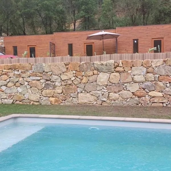 Fragas do Cabril Eco & Wellness Lodge, hôtel à Lousã