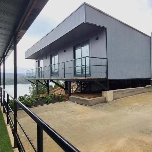 Alta Vista Pino Huacho, hotel i Valdivia