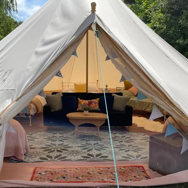 Stargazer Glamping UK Andromeda 6 People, hotell sihtkohas Ross-on-Wye