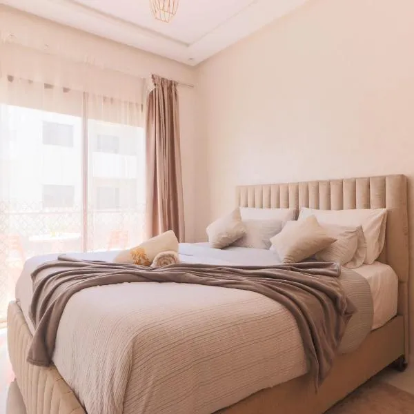 Maison Safran à Bouznika calme confort et authenticité à deux pas de la plage, viešbutis mieste Buznika