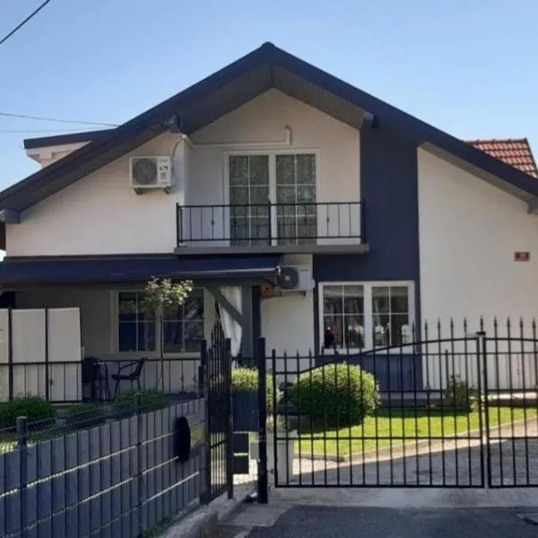Studio apartma ZARA, hotel in Slivnica pri Mariboru