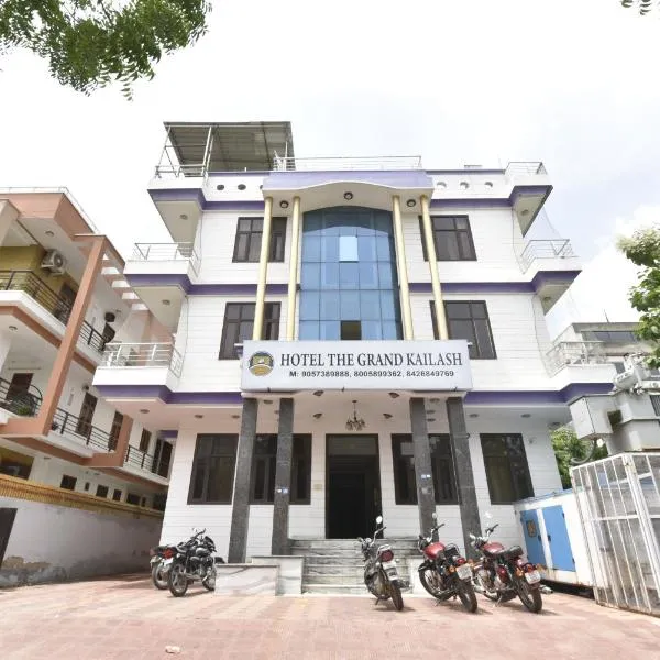 Hotel The Grand Kailash, hotel di Jaipur