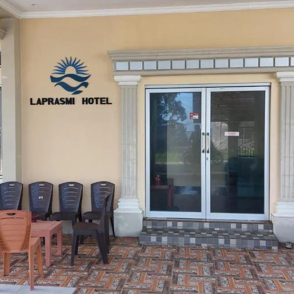 LaPrasmi Hotel, хотел в Waha