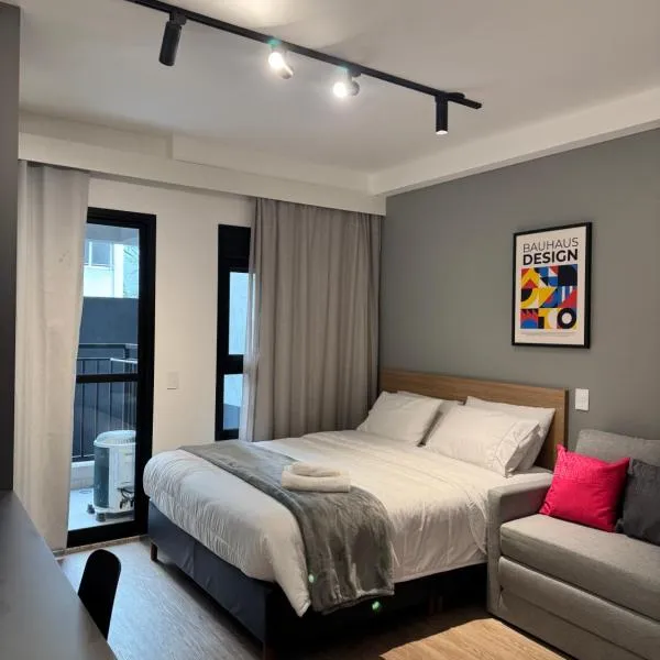 Modern studio in Santa Cecilia, hotel em São Paulo