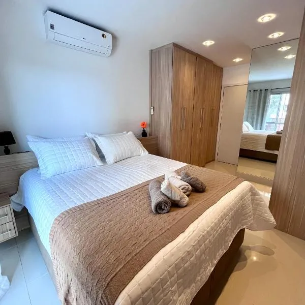 Apto com jardim e piscina na Barra Olímpica RJ โรงแรมในริโอเดจาเนโร