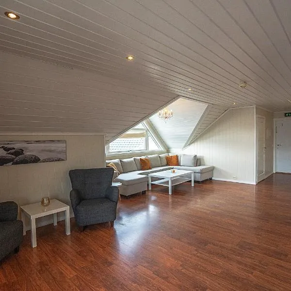 Seljevaagen Penthouse, hotel in Selje