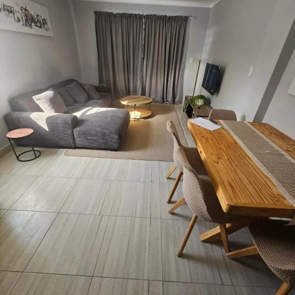 180 Mont Blanc, hotel in Gordonʼs Bay