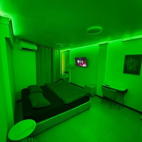 W33d Gallery Pattaya，位于南芭堤雅的酒店
