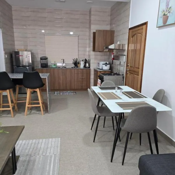 Lovers paradise Self-catering apartments,位于马埃岛的酒店