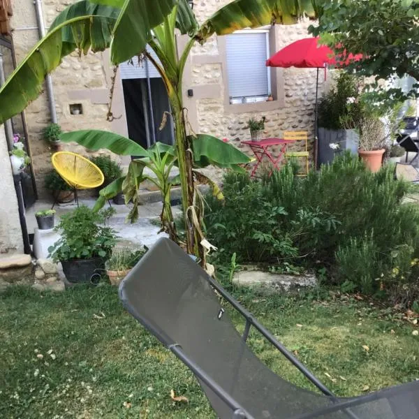 Les Figuets, ξενοδοχείο σε Châteauneuf-de-Galaure