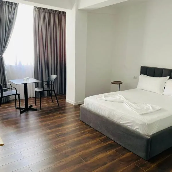 Te gjoli, ξενοδοχείο σε Pogradec