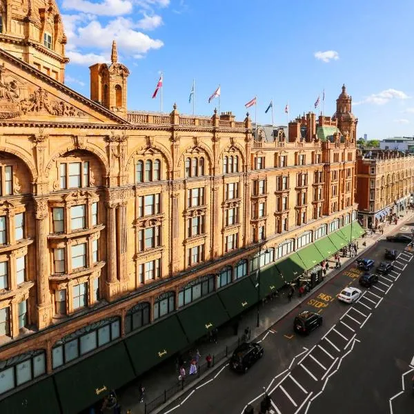 Park Towers Knightsbridge a Luxury Collection Apartment Facing Harrods, hotel in London