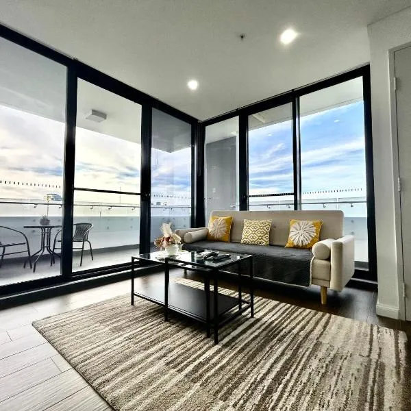 Sun-filled Apt w Stunning Open Views of Park&City, hotel in Sydney