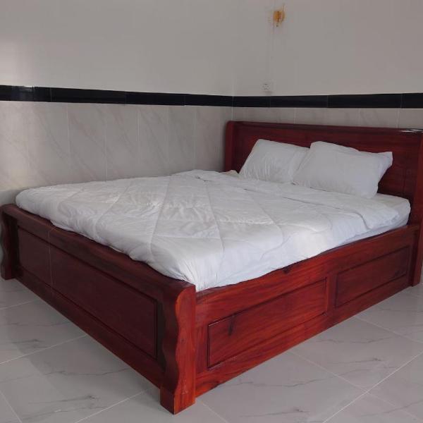Phnom Sampov Homestay ផ្ទះលំហែភ្នំសំពៅ, Phumĭ Kdaông Khang Tbong