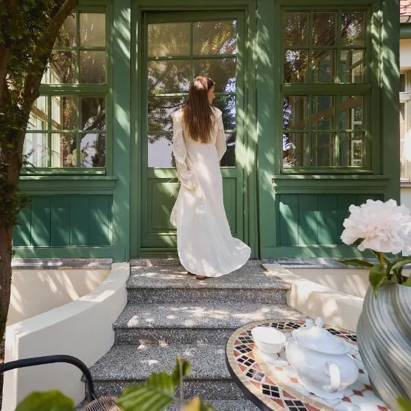 Willa Deco Sopot by Downtown Apartments, hotelli kohteessa Sopot