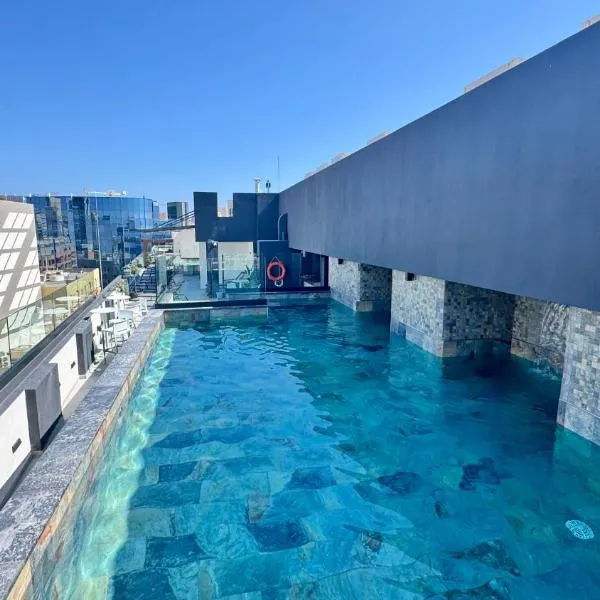 ASTE hotel, hôtel à San Ġiljan