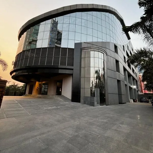 37th Crescent Navi Mumbai, hotel v Bombaji