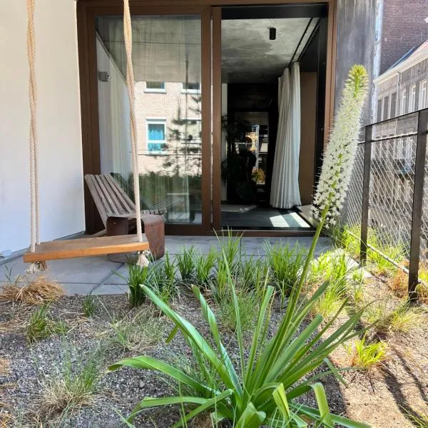 Teddy Picker, hotel u Bruxellesu