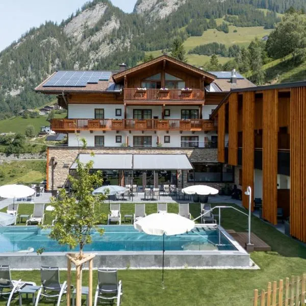 Hotel Dorfer, hotel a Grossarl