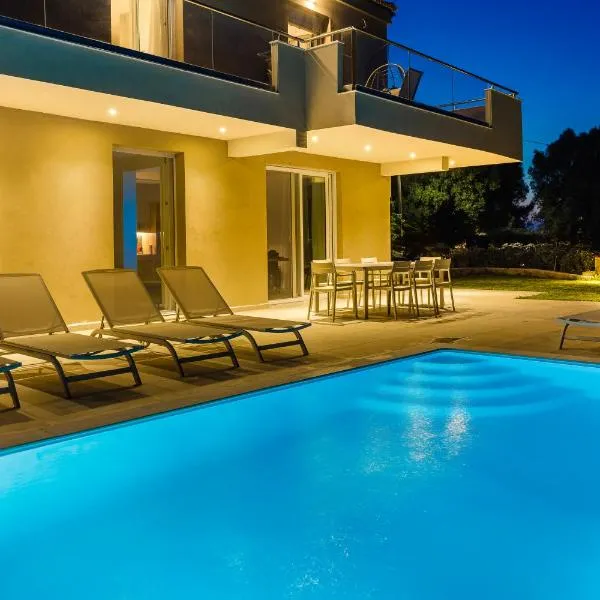 Arsinoe Villa, hotell sihtkohas Kouvaláta