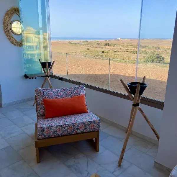 Appartement de luxe vue sur mer, hotel di Bouznika