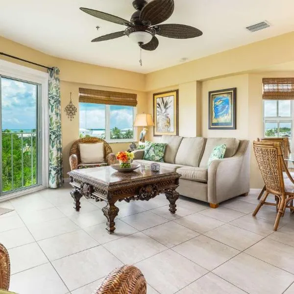 Key Largo Baha Penthouse Ocean Pointe 1416, hotel in Key Largo