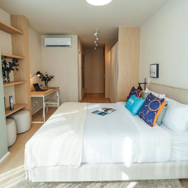 Fuji By Xtay Florianópolis - Estúdios aconchegantes e completos no Centro Sul, hotel em Florianópolis