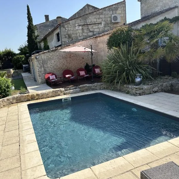 Maison JEROBOAM, hotel u gradu Sent Estef