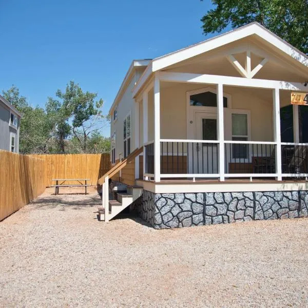 Corona Arch Cabin #04, hotel v destinaci Moab