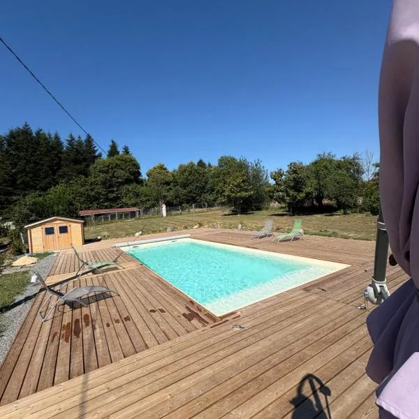 Gîte des chardreaux, hôtel à Marval