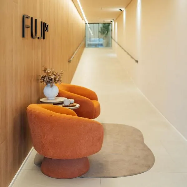 Fuji By Xtay Florianópolis - Estúdios aconchegantes e completos no Centro Sul, hotel in Florianópolis